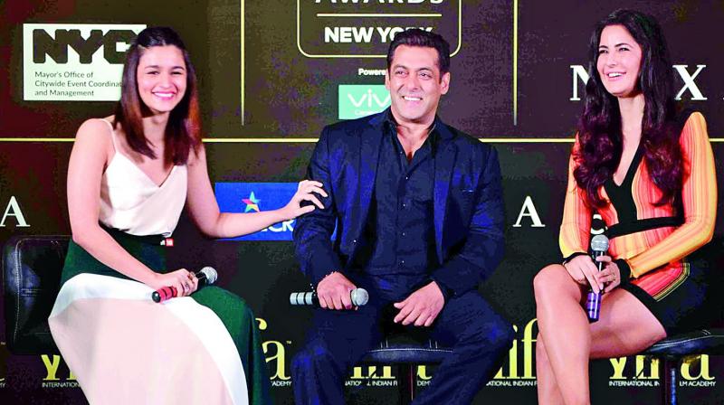 It all started when a journalist asked Alia if they would see her working with Salman. To which she replied, â€œI dont know, but I hope soon. I think you should request him to make it happen.â€