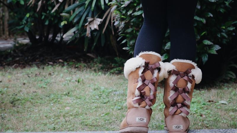 Woman banned from entering airport lounge because she was wearing Ugg boots. (Photo: Pixabay)
