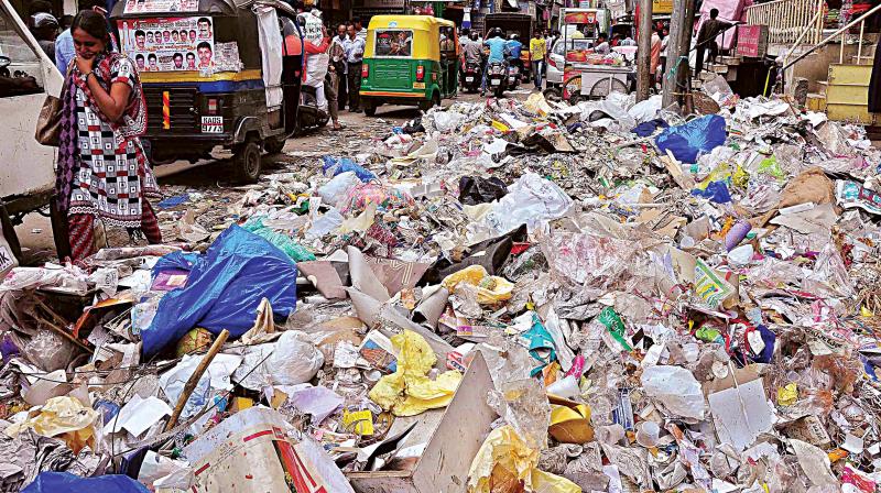 As per the Bruhat Bangalore Mahanagara Palike (BBMP) data of 2016, the city generates 4000 MT of municipal solid waste, out of which 350-400 MT is plastic waste.