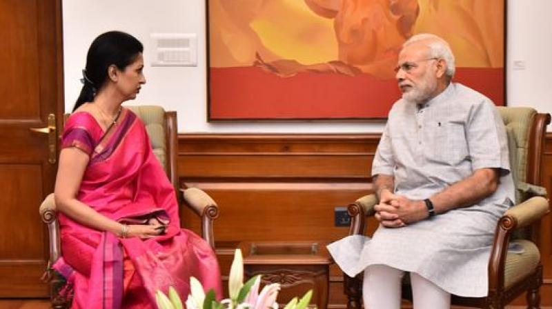 Actor Gautami Tadimalla and Prime Minister Narendra Modi. (Photo: @gautamitads/Twitter)