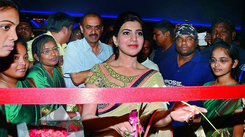 Samantha inaugurating a store. Reports say that even at such events, actors  command a price.