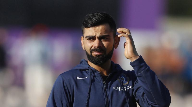 Ahead of the upcoming ODI and T20I series between India and New Zealand, latters ex-coach Mike Hesson has suggested that containing Indian skipper Virat Kohli to first 10-15 balls would be the key for his side. (Photo: AP)