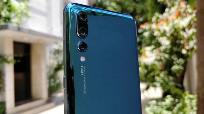 The Huawei P20 Pro is a great smartphone built for those who prefer exceptional DSLR-like photography performance from their smartphone.