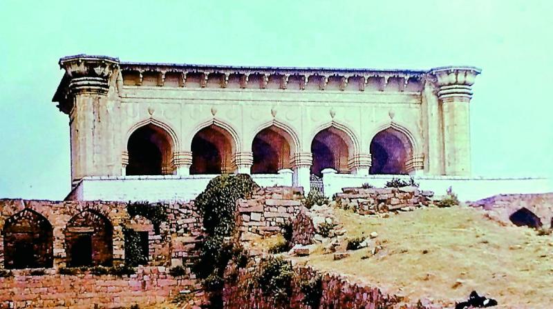 File photo of Qutub Shahi Mosque at Ibrahim Bagh near Golconda Fort in Hyderabad.