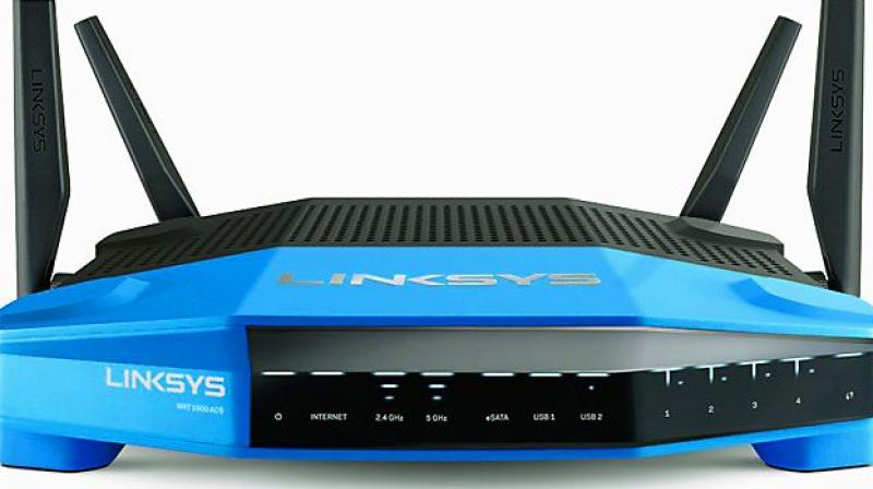 The quad-antenna Linksys WRT 1900 ACS is aimed at both home and small office and offers the most up-to-date specifications it works with all WiFi bands including the latest 802.11 ac, which is theoretically four times as fast as the previous n standard.