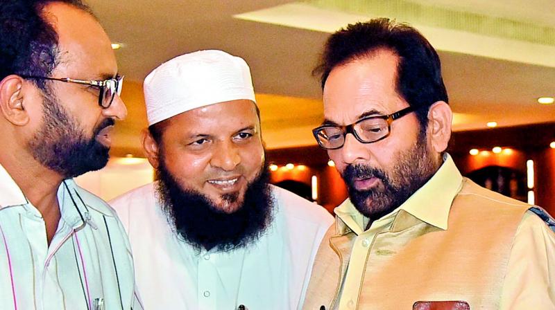 A delegation of Haj and Umrah Tours Organisers with Union minister Mukhtar Abbas Naqvi. (Photo:DC)