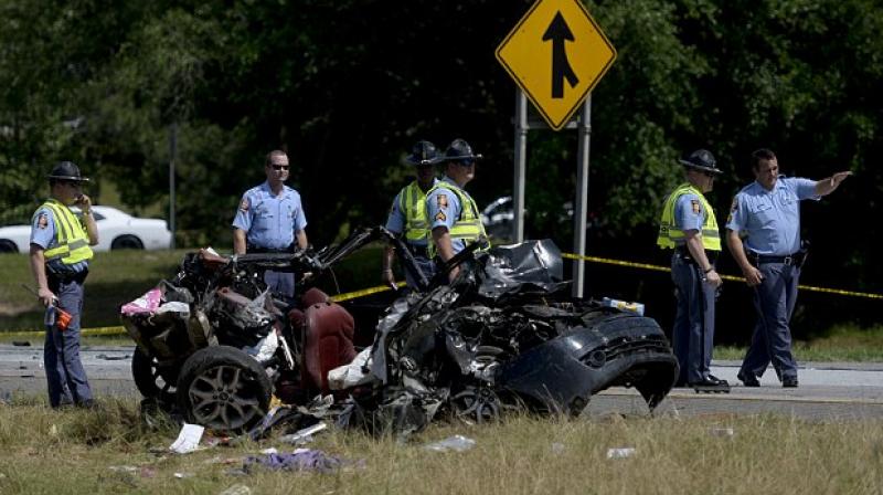 Three people have been killed and several injured when a trailer pulling people for Halloween festivities was struck in eastern Mississippi. (Photo: Representatio