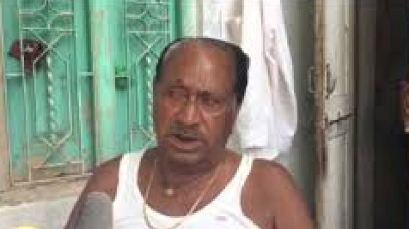 Kishna Ram Nai, the MLA from Sri Dungargarh assembly constituency in Bikaner district, allegedly used foul language with the women from Pratap Basti when they visited him on Sunday. (Screengrab)