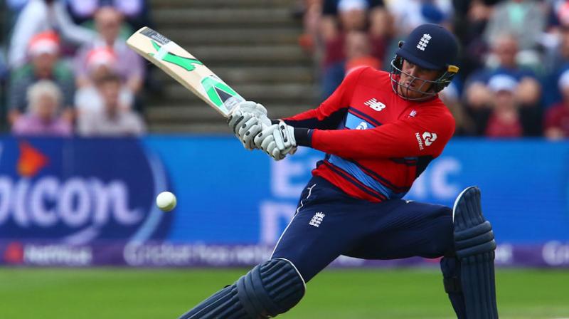 Chasing a target of 175, England were on course of a series-clinching win with 133/2 in the 16th over bowled by Chris Morris when Roy, who was batting superbly on 67, was given out. (Photo: AFP)