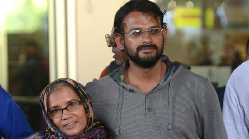 Hamid Nihal Ansari and his family reached their house in Versova after their arrival from Delhi on Thursday morning. (Photo: Rajesh Jadhav)