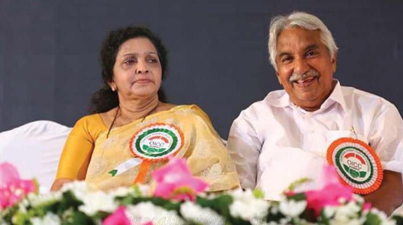 Former chief minister Oommen Chandy and his wife Mariamma at Overseas Indian Cultural Congress award function in Kuwait on Friday.