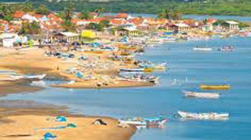 It is to be noted that the Manappad beach already has facilities to organise water sports events like sea surfing, kite boarding, kayaking, wind surfing and stand up paddle events.