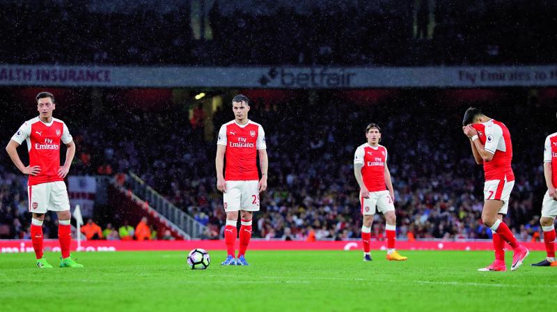 Arsenal will hope to beat Everton at home on Sunday to stay in race for top-four finish in the EPL. (Photo: AP)