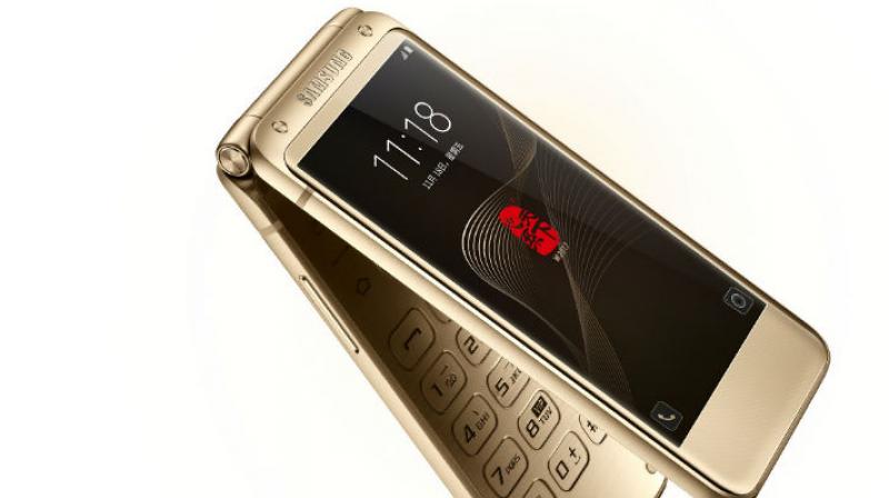 The smartphone serves as the predecessor to Samsungs previous flagship  the W2016.