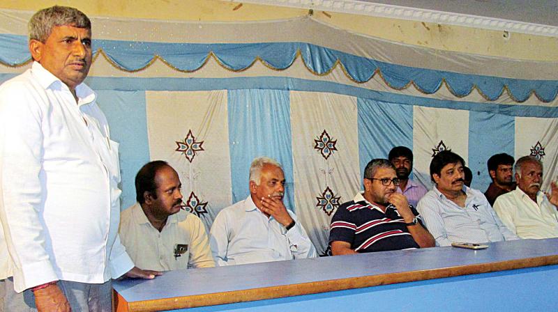 Former CM S.M. Krishnas supporters hold a meeting in Maddur on Tuesday  (Photo: DC)