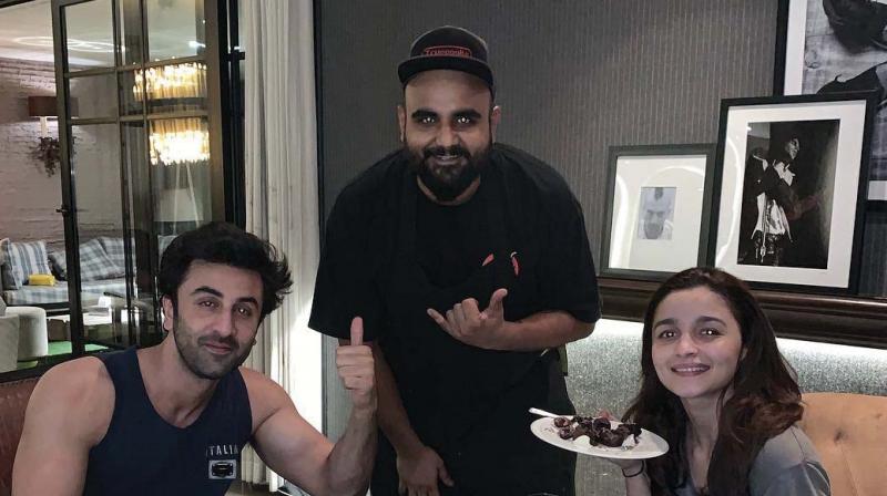 A video of the couples tiff, where a visibly agitated Ranbir Kapoor is seeing arguing with Alia, is making the Internet go wild with many suggesting that Alia find a better boyfriend than Ranbir.
