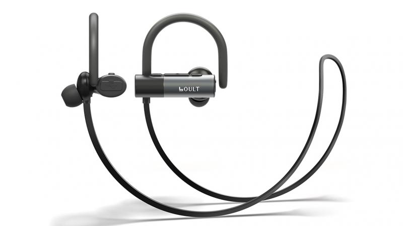 The company claims that the headset has strong and flexible earloops which provide a good grip.