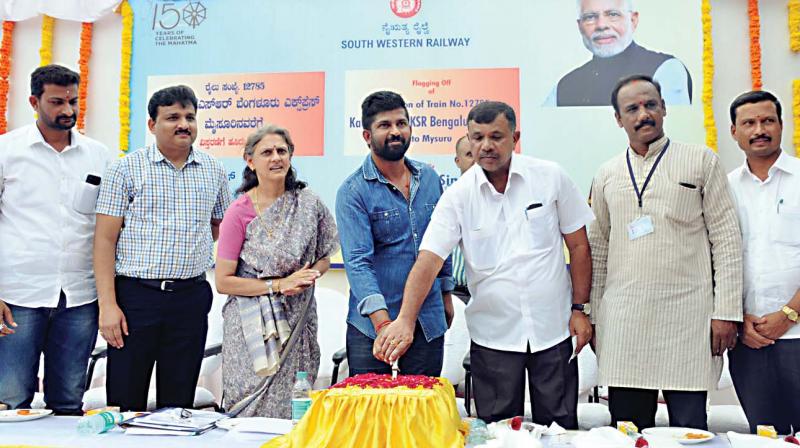 Mysuru-Kodagu BJP MP Pratap Simha at the launch of  the Kacheguda(Hyderabad) Express which has been extended to the Heritage City, in Mysuru on Tuesday.