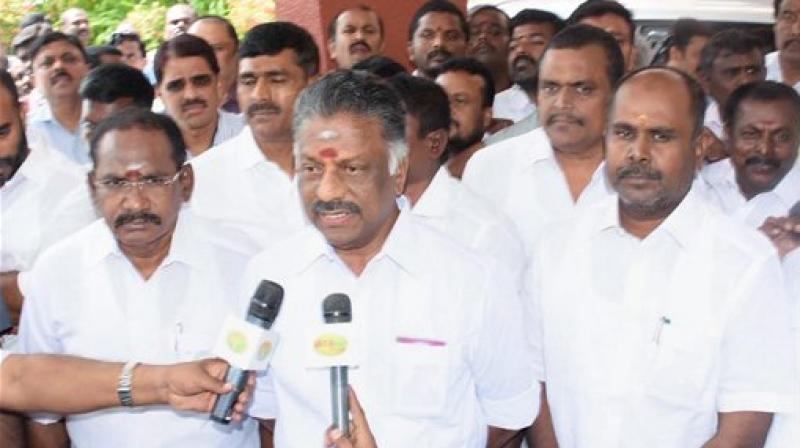 Tamil Nadu CM, O Panneerselvam talks to media in Madurai. (Photo: AP)