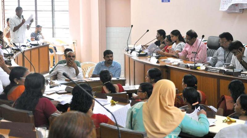 Members take part in a discussion after the presentation of Kozhikode District Panchayat budget for the fiscal year 2017-18 in Kozhikode on Monday. (Photo: DC)