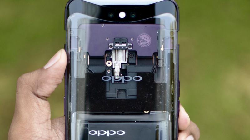K2Gadgets shows off his custom Oppo Find X.