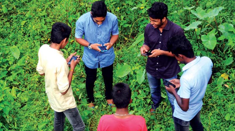 Some teachers say that the children fritter away their time with mobile and other devices and do not engage in any  physical activity like playing games.