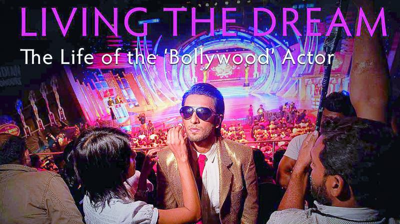 Book cover of Living The dream: The Life Of The Bollywood Actor
