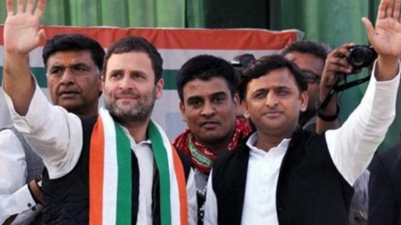 Congress Vice President Rahul Gandhi and UP Chief Minister Akhilesh Yadav. (Photo: File)