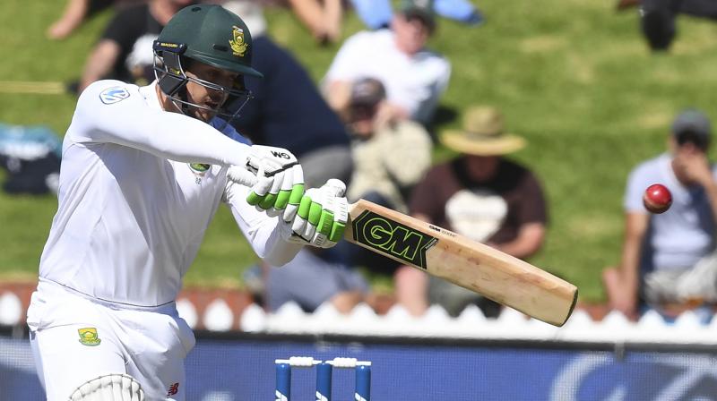 Quinton de Kock batted through the pain of a damaged finger to bolster South Africa with a defiant 90. (Photo: AP)