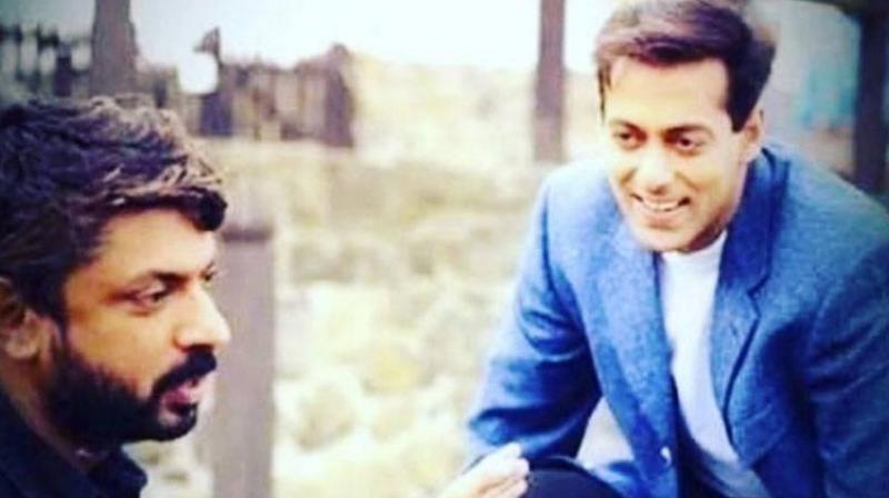 Says a source close to Sanjay, â€œSLB can barely start a computer. Hes not on any social media platform. So, how could he post a picture with Salman Khan?â€