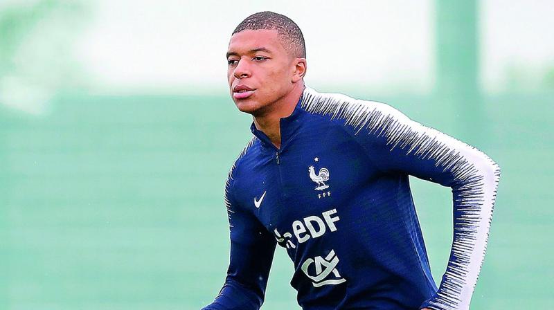 France striker Kylian Mbappe trains during a practice session in Glebovets ahead of the quarterfinal against Uruguay. (Photo: AP)