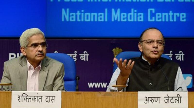 Union Finance Minister Arun Jaitley with Economic Affairs Secretary Shaktikanta Das. (Photo: PTI)