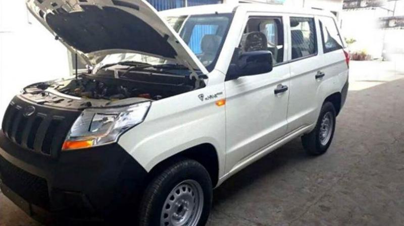 Deliveries of the MPV version of the TUV300 were already underway before the end of 2017.