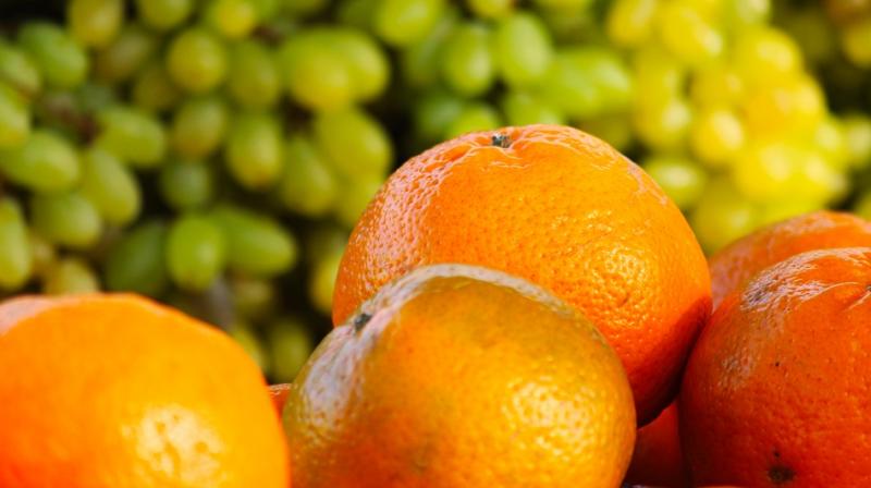 Giving vitamin C intravenously creates blood levels that are 100 - 500 times higher than levels seen with oral ingestion. (Photo: Pixabay)