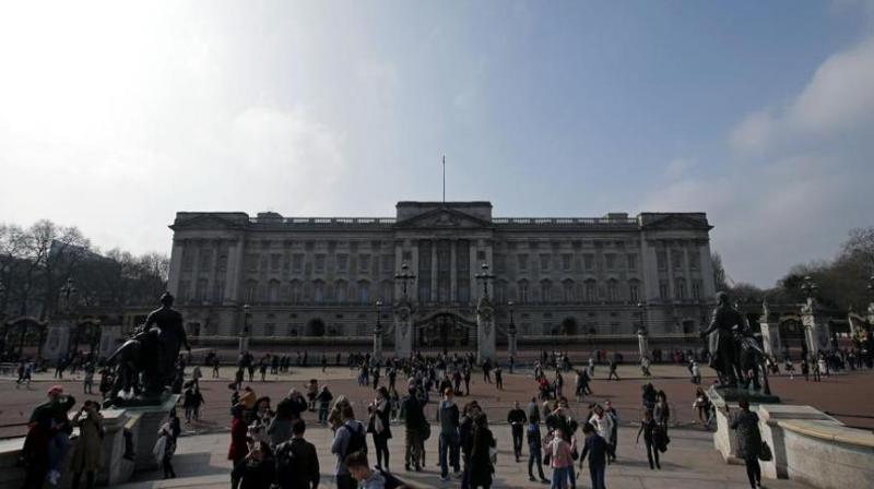 Buckingham Palace is also part of the advertisement that seeks a furnishings manager. (Photo: AFP)