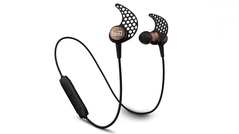 The earbuds are made of Bass Level Isolating Soft Silicone to ensure noise isolation.