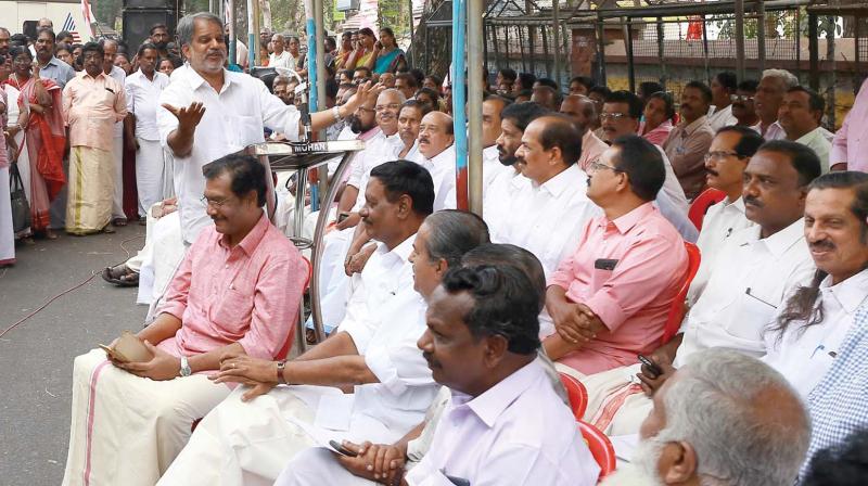 LDF convener A. Vijayaraghavan inaugurates the satyagraha in front of the Raj Bhavan against handing over of Thiruvananthapuram international airport to Adani group, in Thiruvananthapruam on Friday. The LDF has decided to make it a campaign point for the election. (A.V. MUZAFAR)