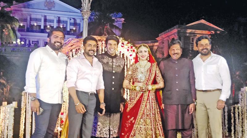 A mix of Kollywood and Tollywood stars were in attendance at the  Arya-Sayyeshaa wedding in Hyderabad. Suriya and his brother Karthi were  spotted at the reception thrown after an Islamic wedding.