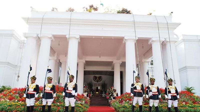 On Friday, over 100 people had queued up in front of Raj Bhavan. Visitors had to apply for passes on the official website of the Raj Bhavan five days prior to the visit.