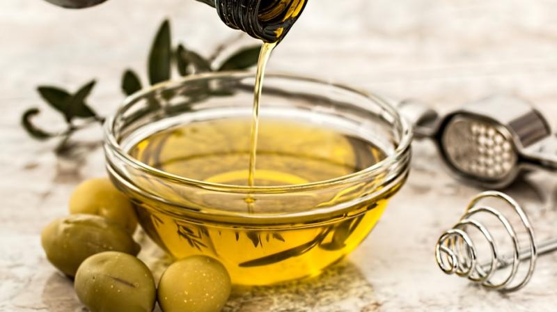 The Centre has hiked import duty on edible oils to curb cheaper shipments and boost local prices for supporting farmers and refiners. (Photo: Pixabay)