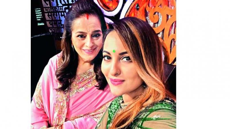 Sonakshi Sinha and her mother Poonam Sinha