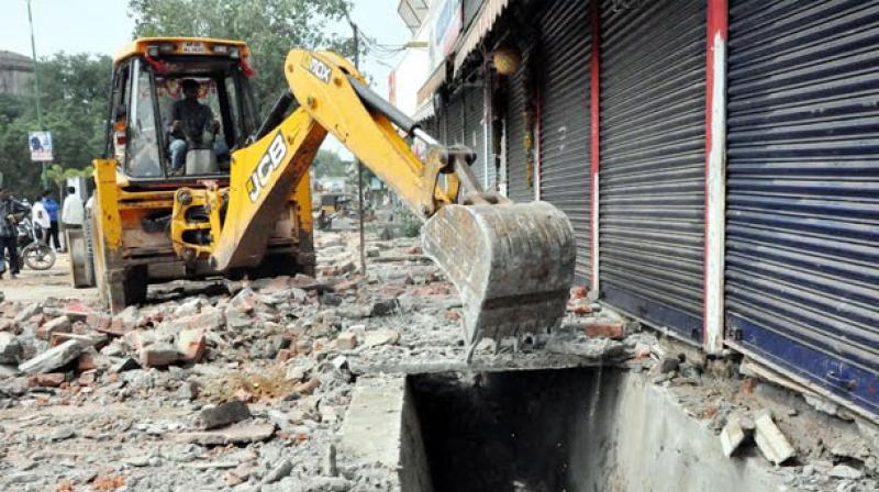 Political influences as well as protection to builders have been preventing Nellore Municipal Corporation (NMC) from containing large-scale violations in construction of buildings and complexes, be they commercial or residential, within the city. (Representational image)