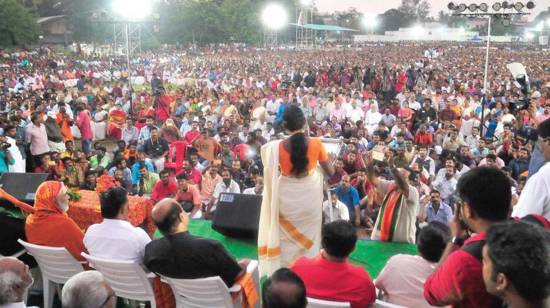 K.P. Sasikala, state president, Hindu Aikya Vedi, speaks after inaugurating the Ayyapppa Bhaktajana Sangamam organised by Sabarimala Karma Samithi at the Putharikandam Maidan in Thiruvananthapuram on Monday.(A.V. MUZAFAR)