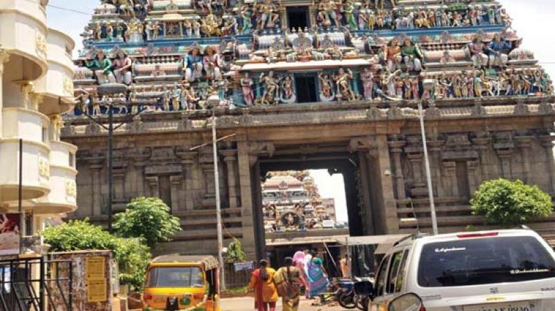 Temple authorities have been asked to issue warnings and disclaimers on their official websites in the interest of the public cautioning devotees not to make payments through such websites and if any payments are made through such websites, then the HR & CE department temple will not be responsible.