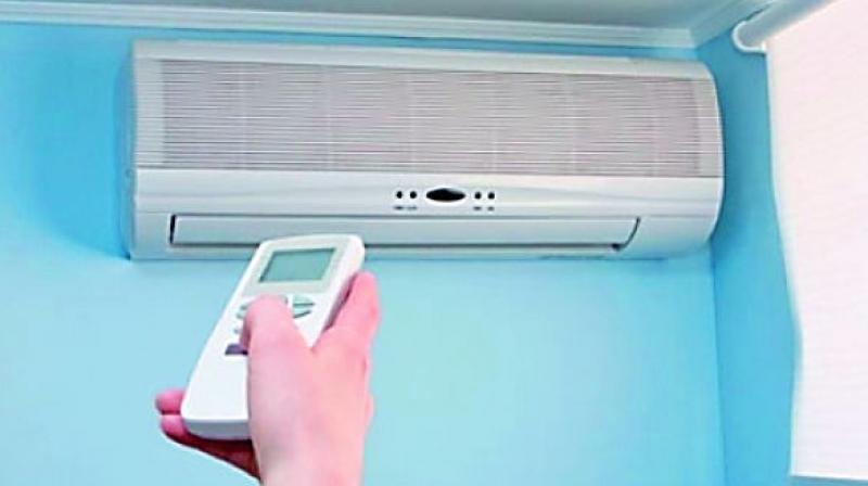 The Centre wants to restrict the default temperature of ACs to 24 degrees in order to save energy. But is this the best method to follow?