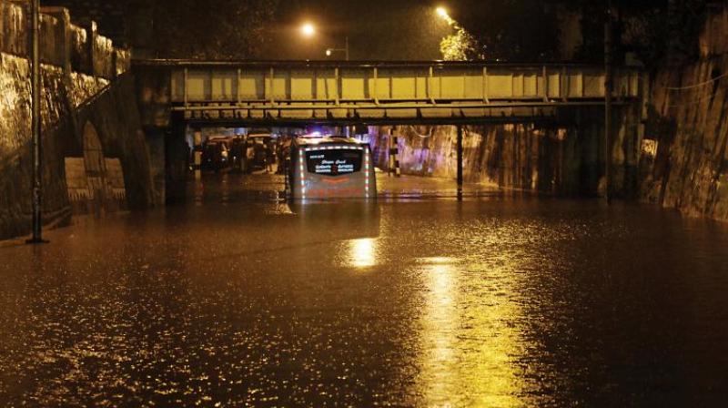 Heavy rains cause flooding in parts of Bengaluru