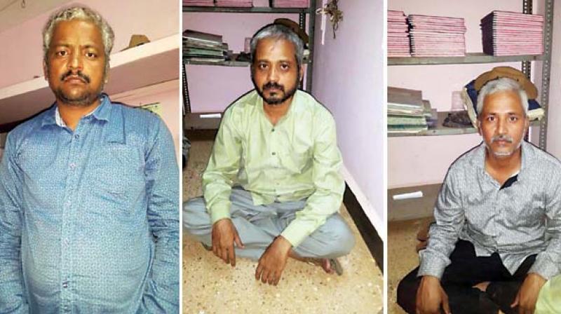 The three brothers Harsha Khasnis, Sanjeev Khasnis and Shrikant Khasnis went absconding after the scam broke out	(Photo:DC)