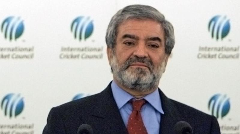 PCB chairman Mani said they had sent invitations to the ICC and all its affiliated boards to attend the Pakistan Super League (PSL) summit clash but the world bodys chairman Shashank Manohar, who is an Indian, and BCCI acting-president C K Khanna had cited personal engagements for their unavailability. (Photo: AFP)