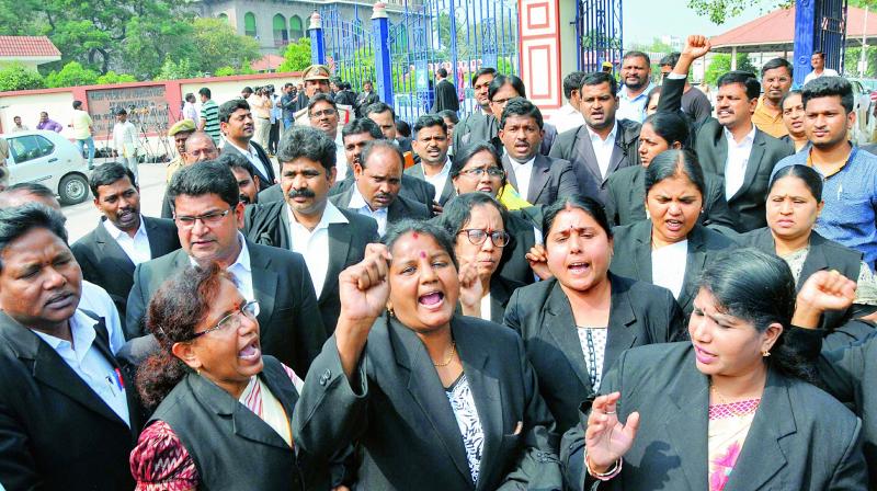 The bifurcation of the High Court by the Centre evoked opposite reactions among the lawyers belonging to AP and Telangana states on Thursday. (Photo: P. Surendra)