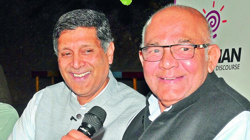 Dr Arvind Subramanian (L) on Monday spoke at Manthan on Monday about  his new book Of Counsel: The Challenges of the Modi-Jaitley Economy  and his  journey as CEA.